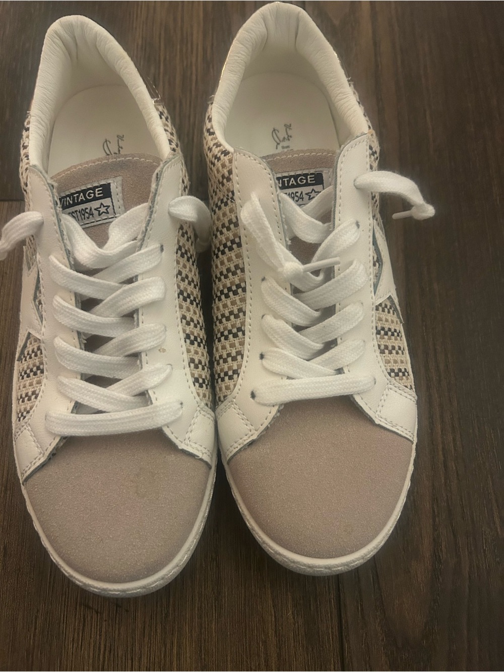 Vintage Havana Women's Beige, White and Black Woven Sneakers - Picture 3 of 14